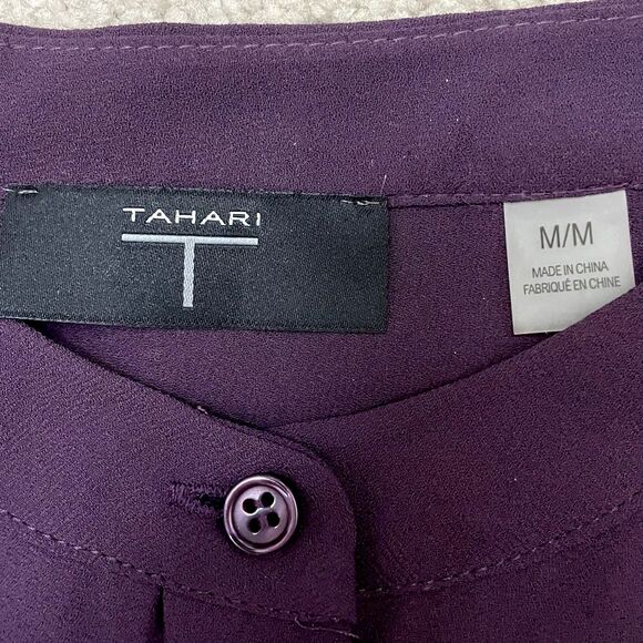 Tahari Short Ruched Sleeve Ladie's Medium Hidden Button Blouse - Picture 4 of 6